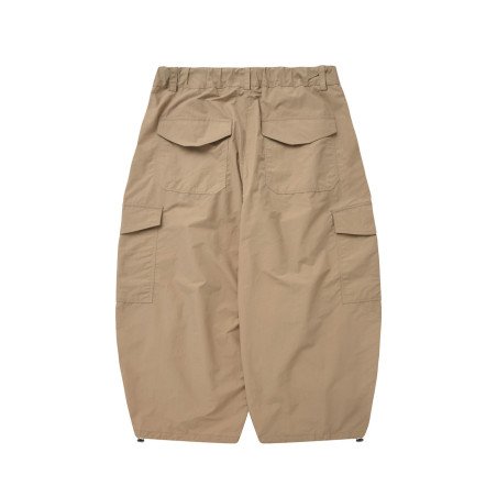 pantalon cargo ballon de nylon frizmworks color beige