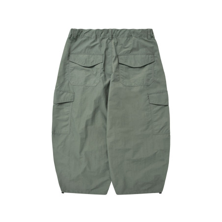 pantalon cargo balloon de nylon frizmworks color oliva