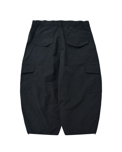 pantalon cargo balloon de nylon frizmworks color negro