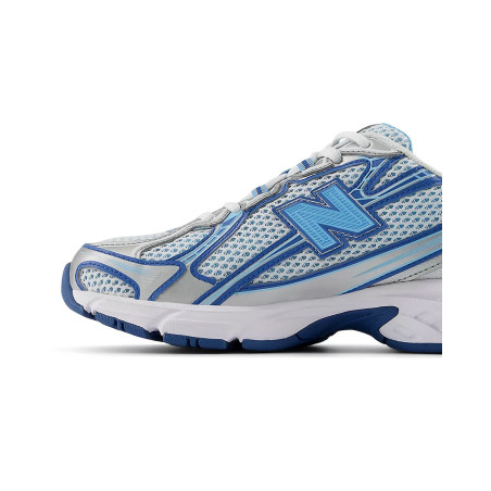 zapatillas new balance 740 color azul cielo ST2