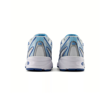 zapatillas new balance 740 color azul cielo ST2