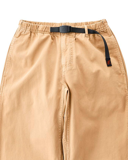 pantalon gramicci color camel