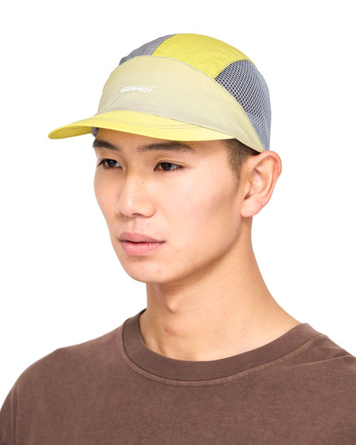 gorra gramicci sunburst color amarillo