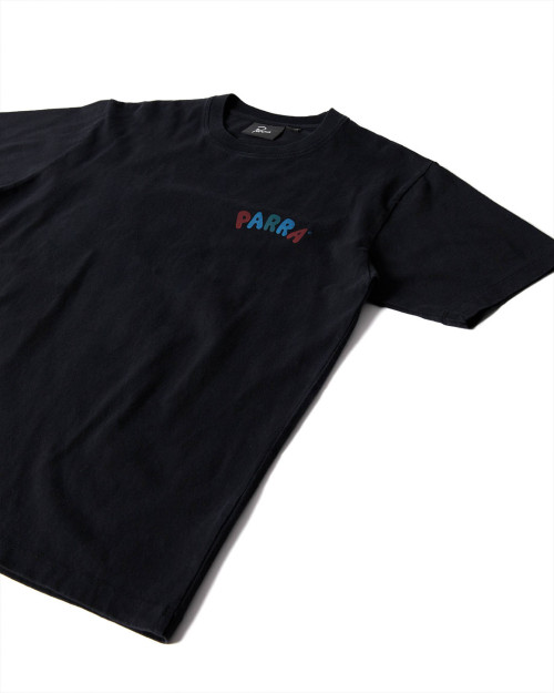 camiseta parra de color negro