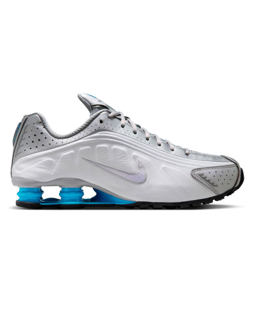 NIKE SHOX R4