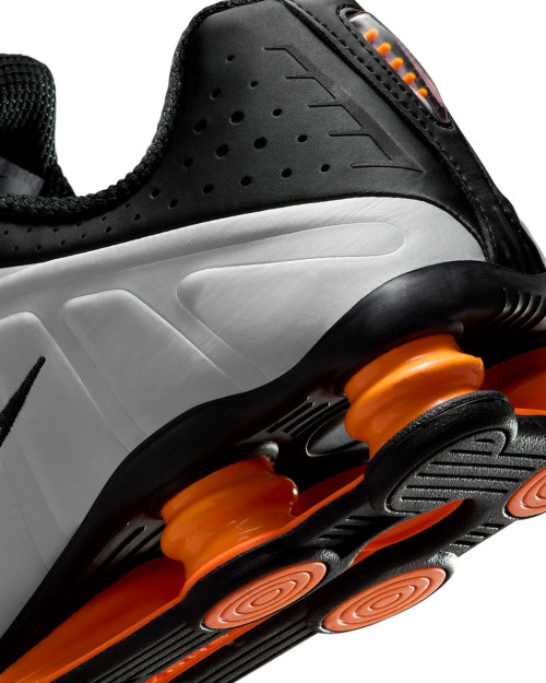 zapatillas nike shox r4 para hombre color plata