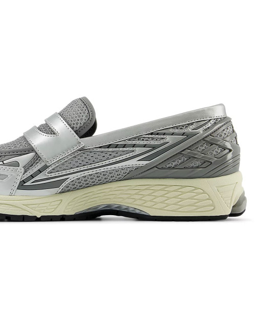 mocasines zapatillas new balance 1906 loafer plateados