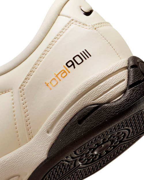 zapatillas nike total 90 para hombre color beige