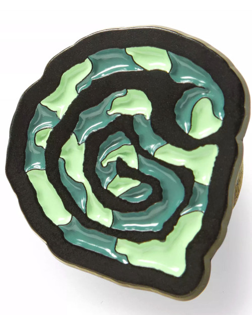 pins charhartt wip