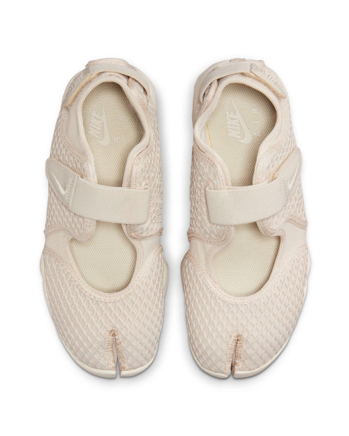 zapatillas nike rift color beige