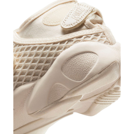 zapatillas nike rift color beige