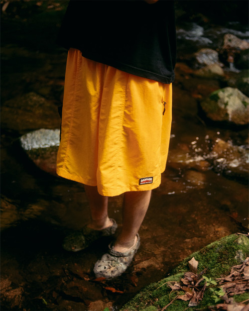 Pantalones Damage Campside Shorts Yellow