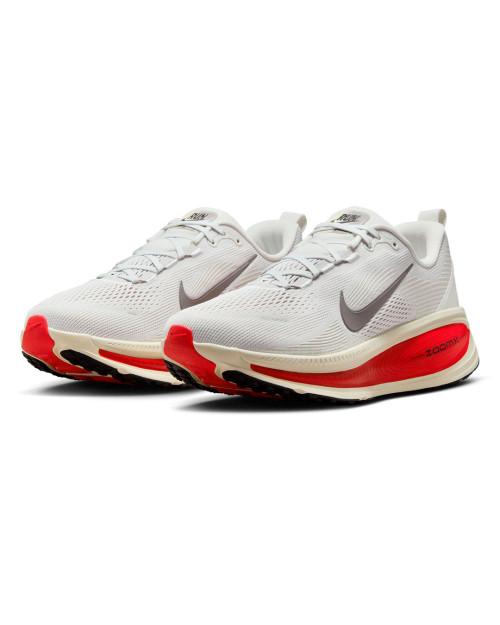 zapatillas de running nike vomero 18 blancas y rojas