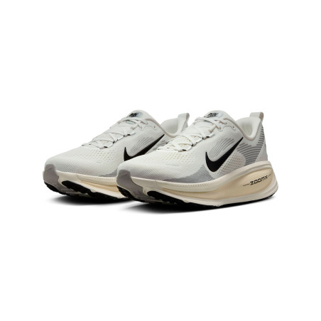 zapatillas de running nike vomero 18 blancas