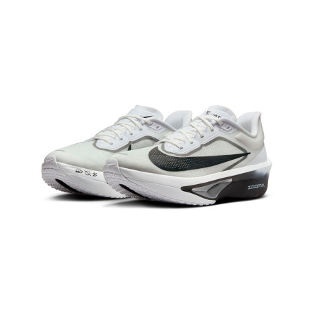 zapatillas de running  con placa de carbono nike zoom fly 6