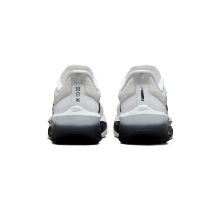 zapatillas de running  con placa de carbono nike zoom fly 6