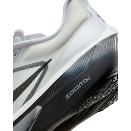 zapatillas de running  con placa de carbono nike zoom fly 6