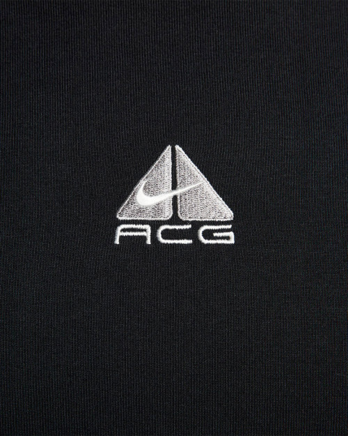 camiseta nike acg negra
