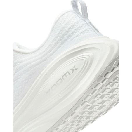 zapatillas de running blancas nike vomero plus HV8150-102
