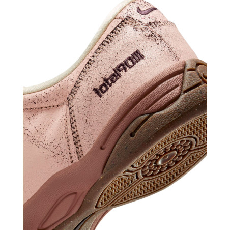 zapatillas nike total 90 prm color tierra IH2090-200
