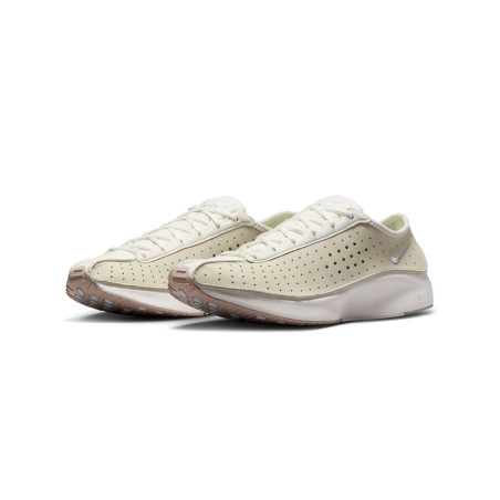 zapatillas de mujer nike superfly blancas
