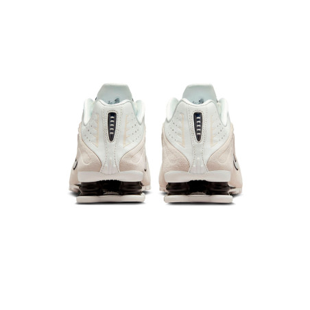 zapatillas nike shoz para mujer color blanco HQ7739-100