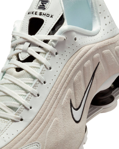 zapatillas nike shoz para mujer color blanco HQ7739-100
