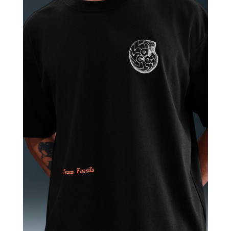 camiseta nike acg negra