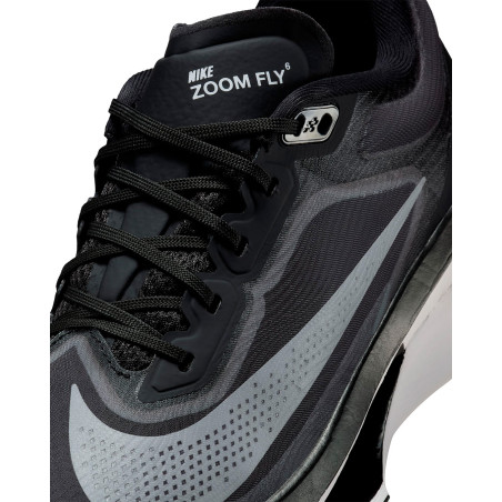 Zapatillas Nike Zoom Fly 6 color negro