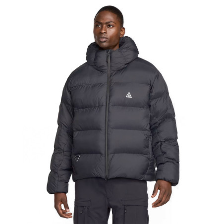 abrigo nike acg luanar lake primaloft color negro HV1296-010