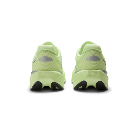 zapatillas new balance fuelcell rebel V5 color verde MFCXLZ5