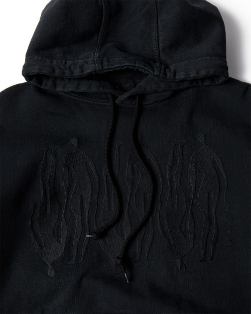 Sudadera color negro parra connected guy hooded sweatshirt 54226