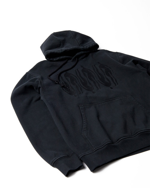 Sudadera color negro parra connected guy hooded sweatshirt 54226