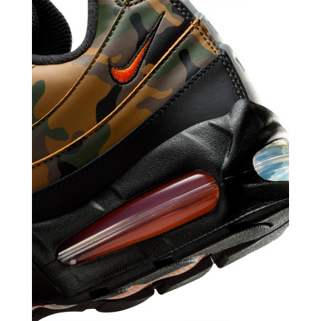 Zapatillas Nike Air Max 95 OG color naranja HQ1973-001