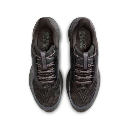 nike pegasus premium color verde oliva IM6000-254