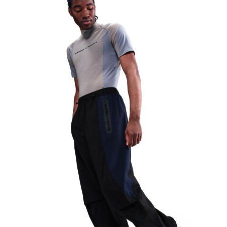 Pantalón Nike Tech Nike Tech Color Negro y Azul IH8466-010