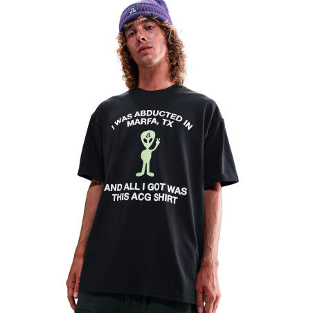Nike ACG camiseta alien color negro y verde HV2168-010