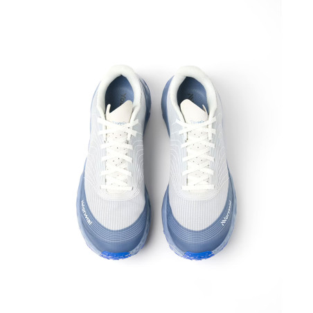 zapatillas de trail running nnormal azules