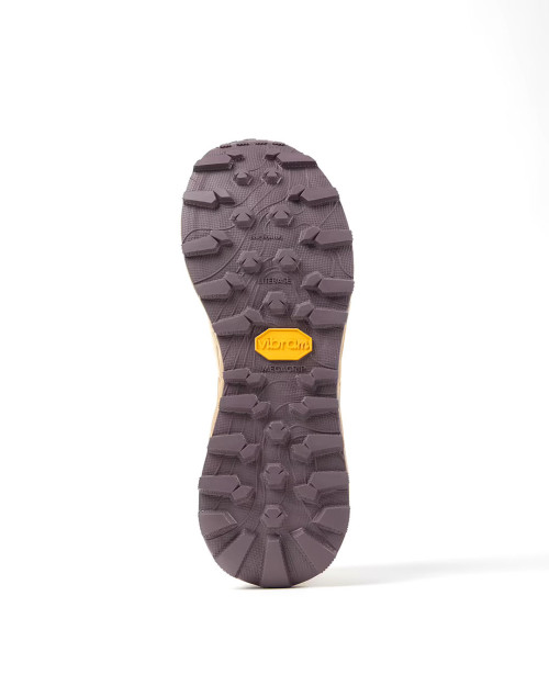 zapatillas de trail running nnormal marrones