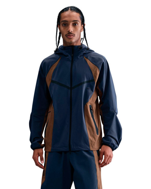 NIKE TECH JACKET