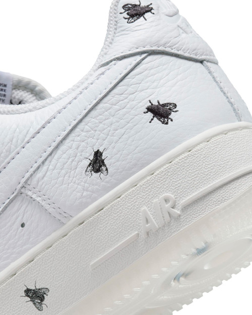 zapatillas nike air force 1 blancas moscas houseflies