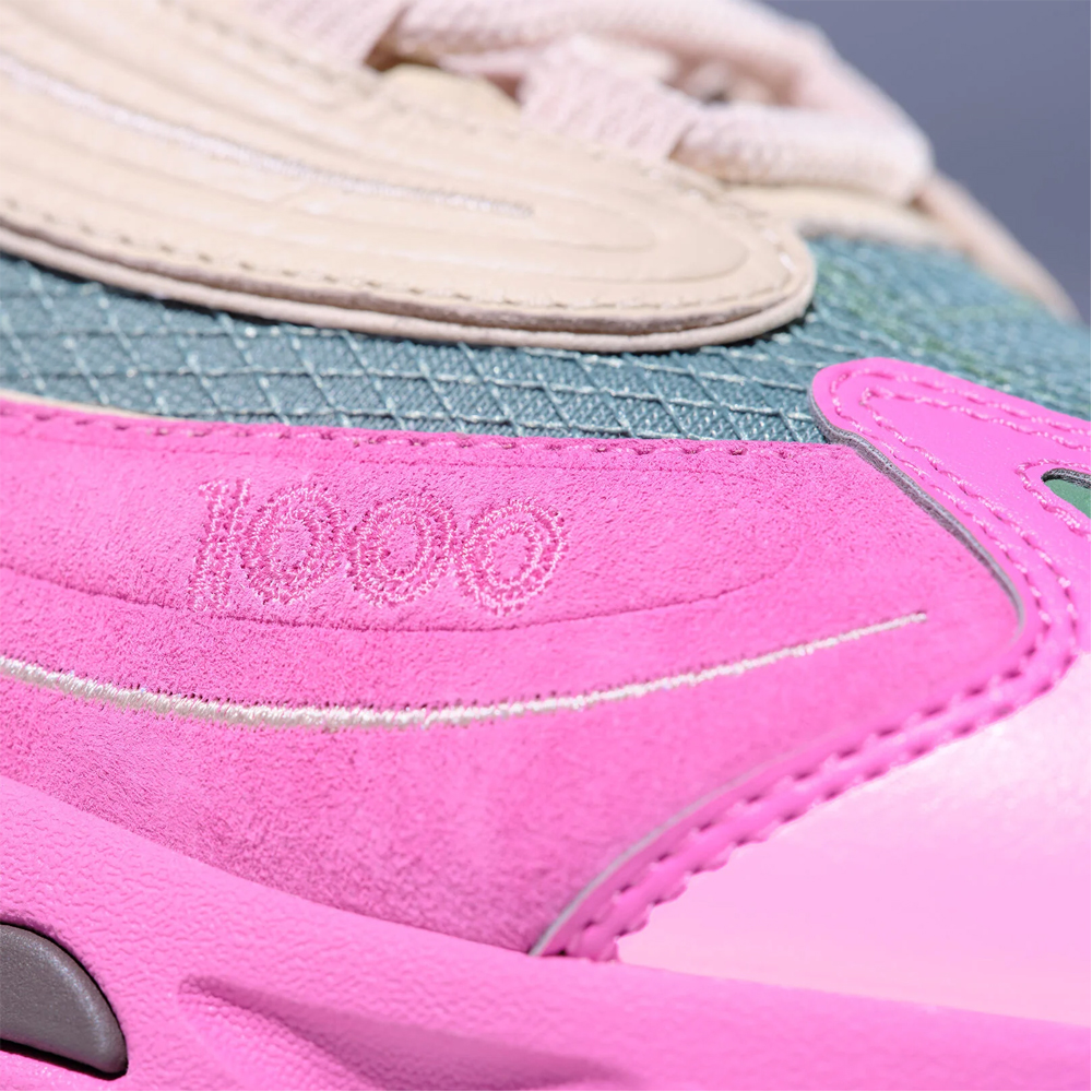 new balance 1000 real pink.jpg